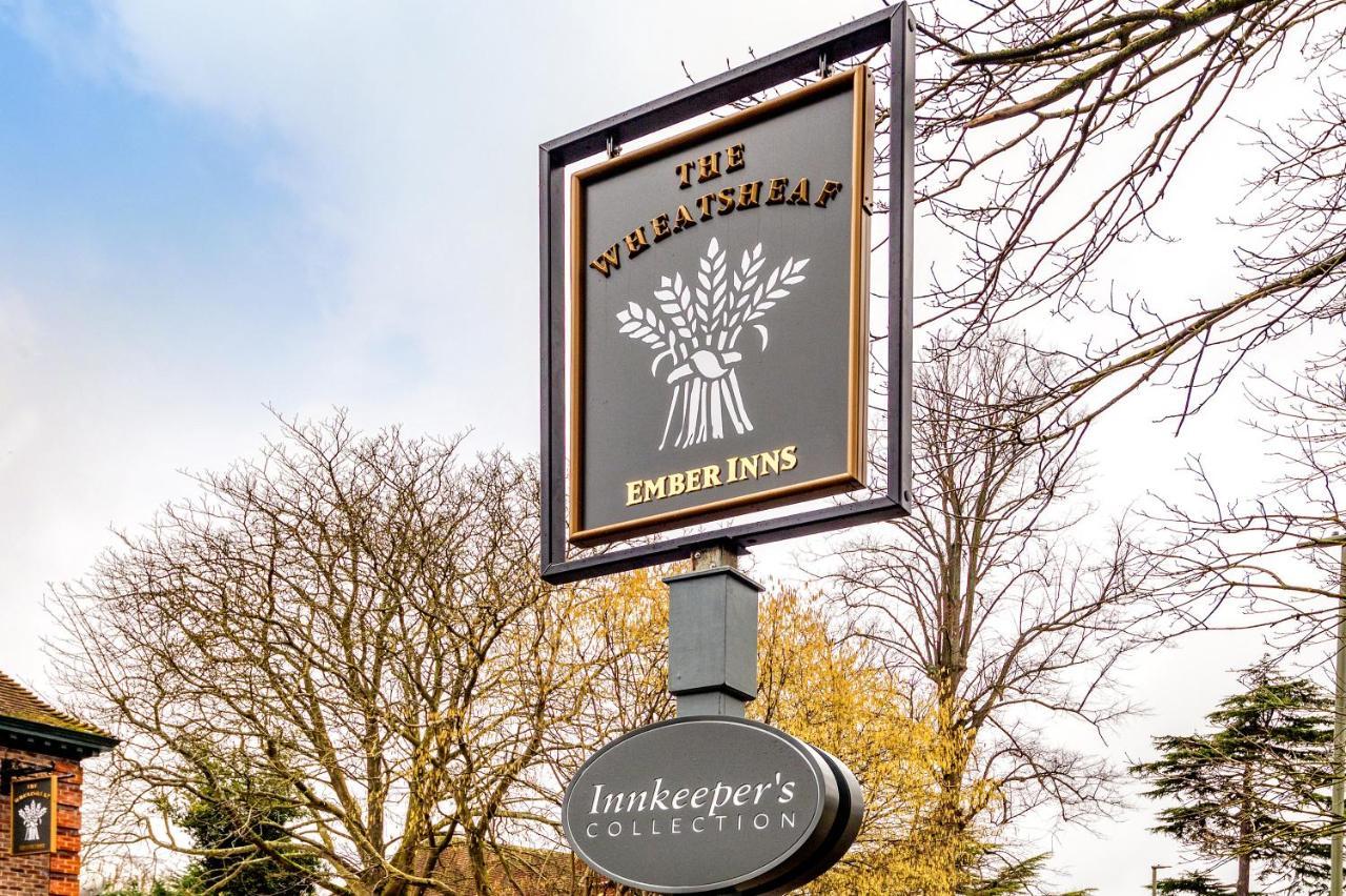 The Wheatsheaf By Innkeeper'S Collection โวคิง ภายนอก รูปภาพ